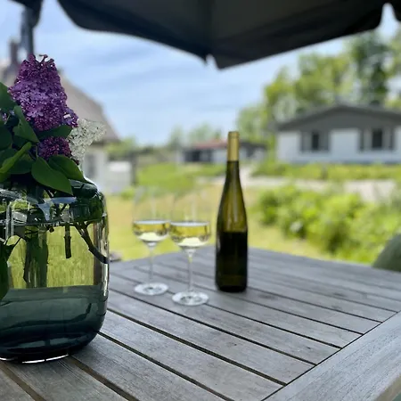 Blaumeise 06 Klein Stresow Rügen By Ruyastay Ferienhaus