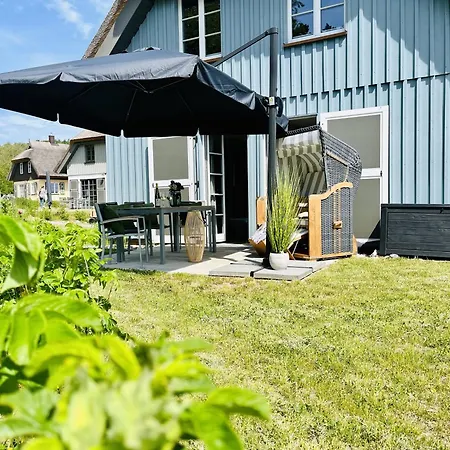 Blaumeise 06 Klein Stresow Rügen By Ruyastay Ferienhaus Putbus