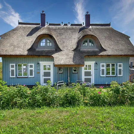 Blaumeise 06 Klein Stresow Ruegen By Ruyastay Holiday home *