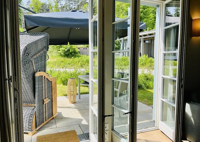 Blaumeise 06 Klein Stresow Ruegen By Ruyastay *